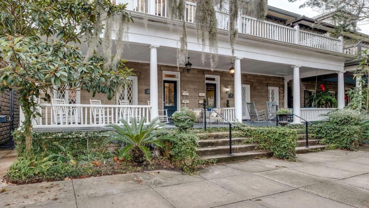 Comfortable Escape In Historic Downtown Savannah Exteriör bild