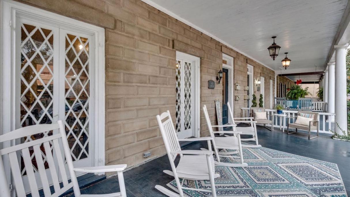 Comfortable Escape In Historic Downtown Savannah Exteriör bild