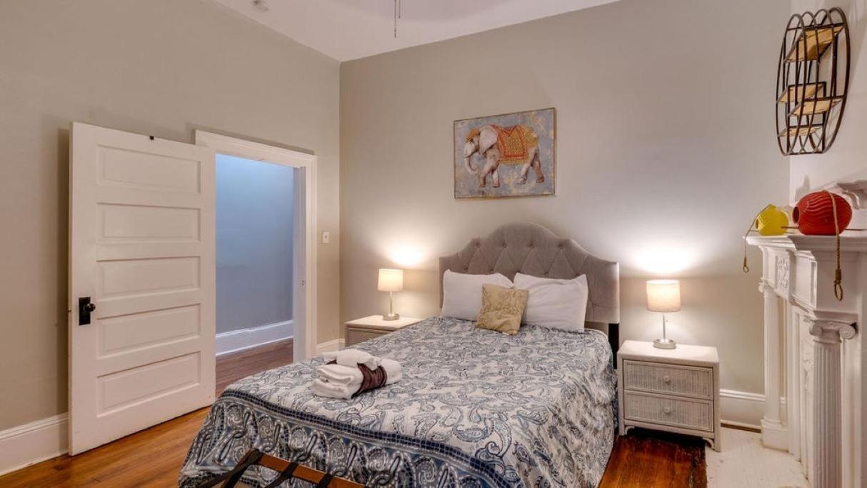Comfortable Escape In Historic Downtown Savannah Exteriör bild