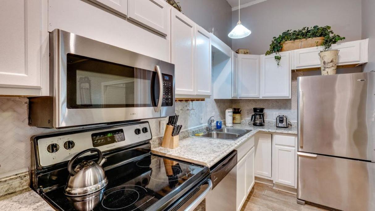 Comfortable Escape In Historic Downtown Savannah Exteriör bild